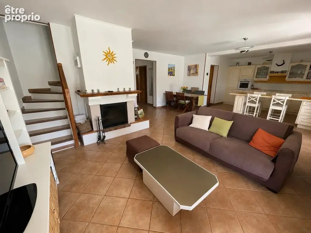 Vente Maison Le cannet-des-maures(83340) 379 000ï¿œ - photo 2