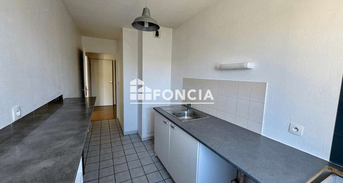 Appartement à LYON-8E