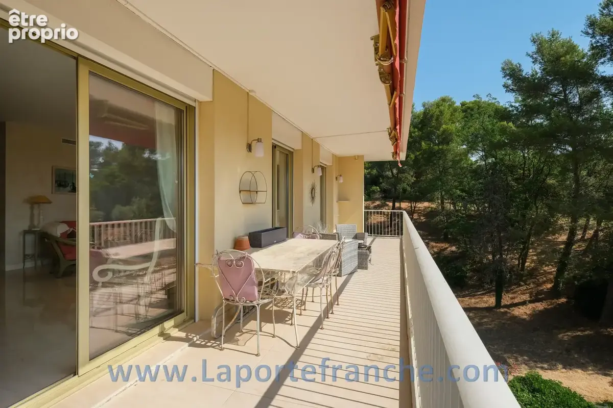 Appartement de 118 m2 vue mer dans résidence sécurisée parc piscine olympique - photo 4
