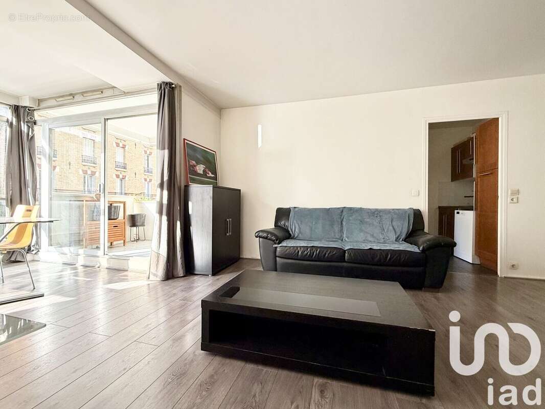 Photo 3 - Appartement à PARIS-16E