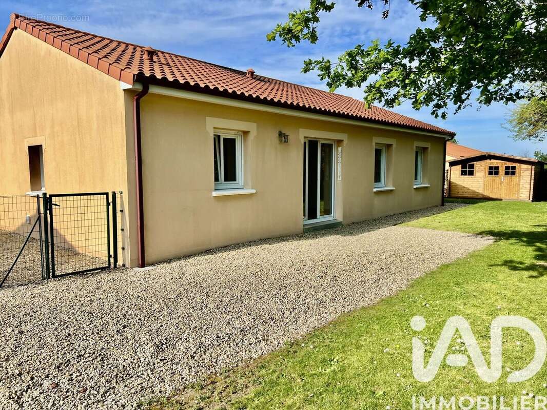 Photo 3 - Maison à CERNUSSON