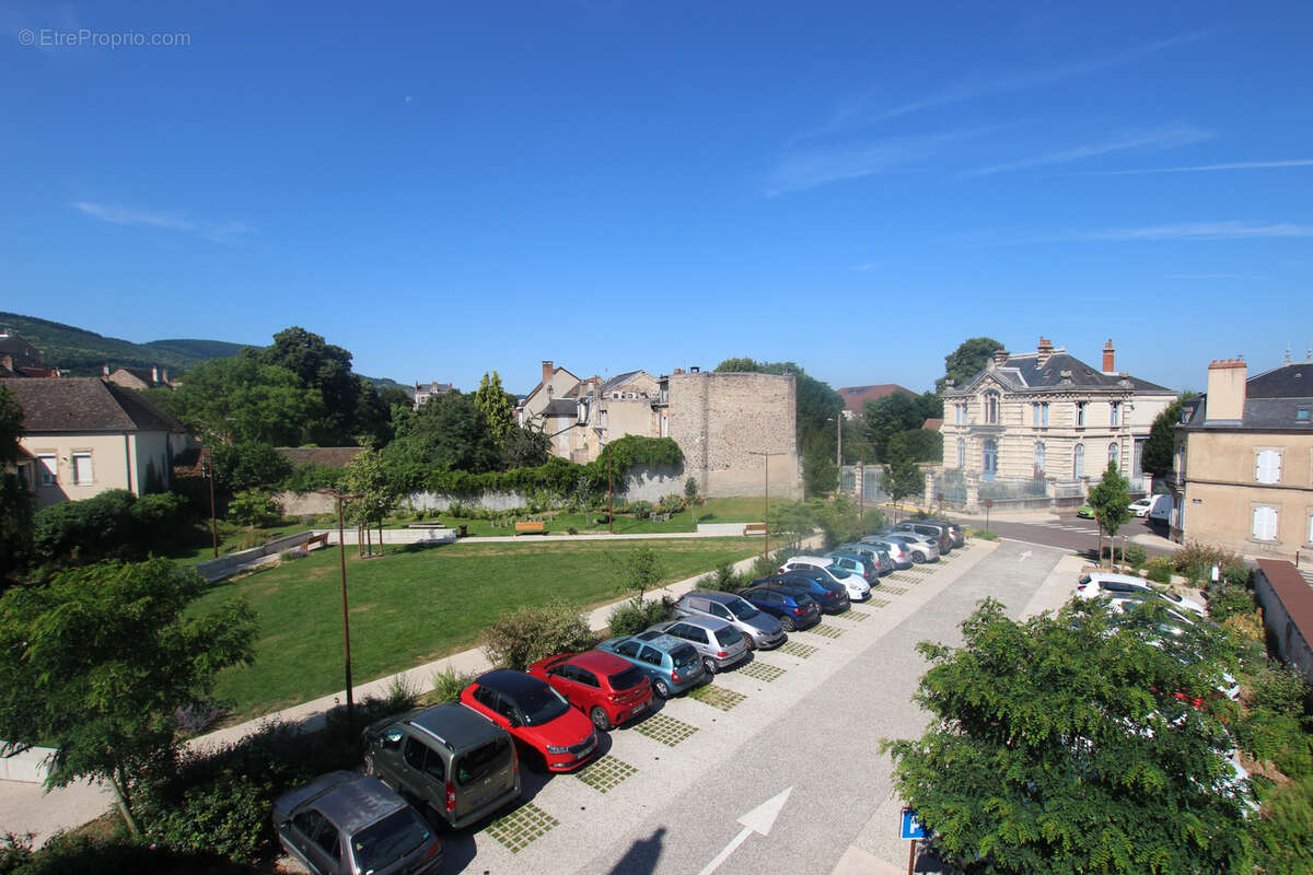Maison à AUTUN