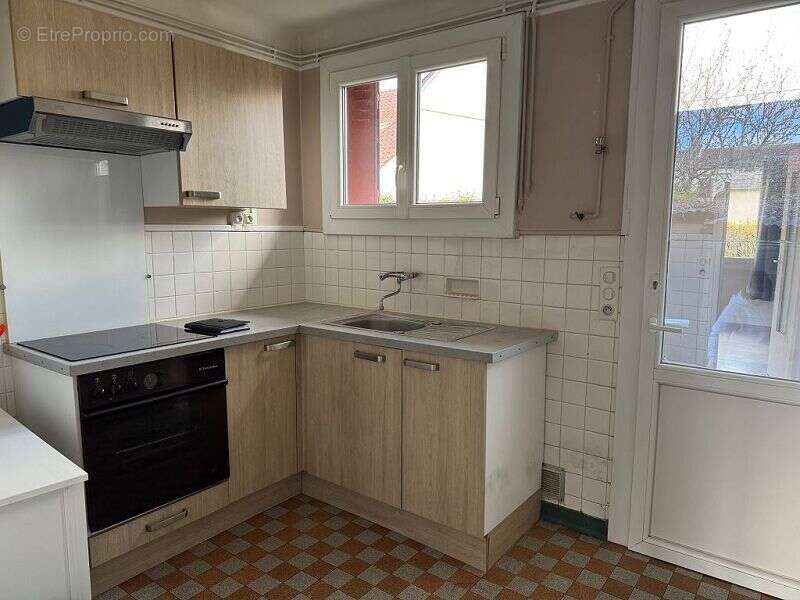 Maison 75 m² à Sens  - photo 4