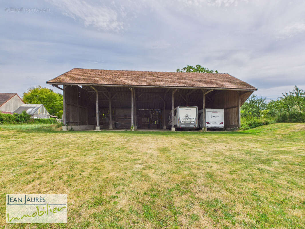 Maison de campagne au fort potentiel avec magnifique terrain - photo 10