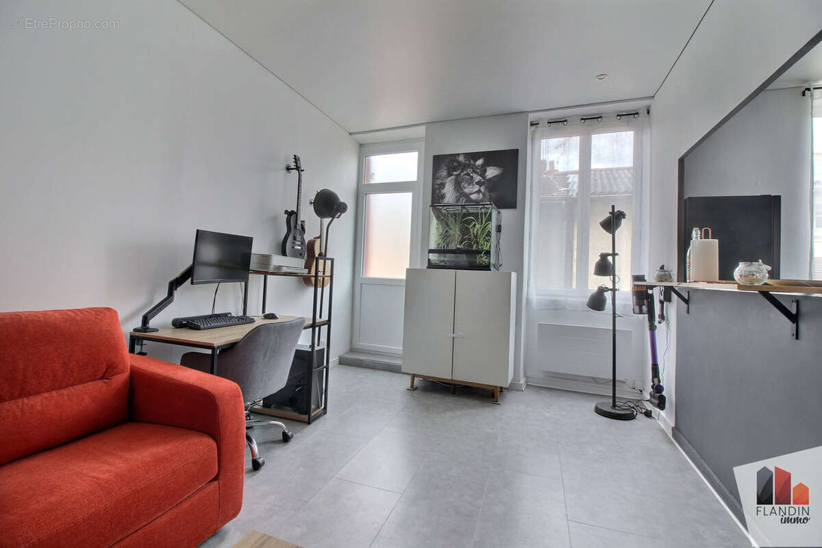 Appartement à VERNAISON