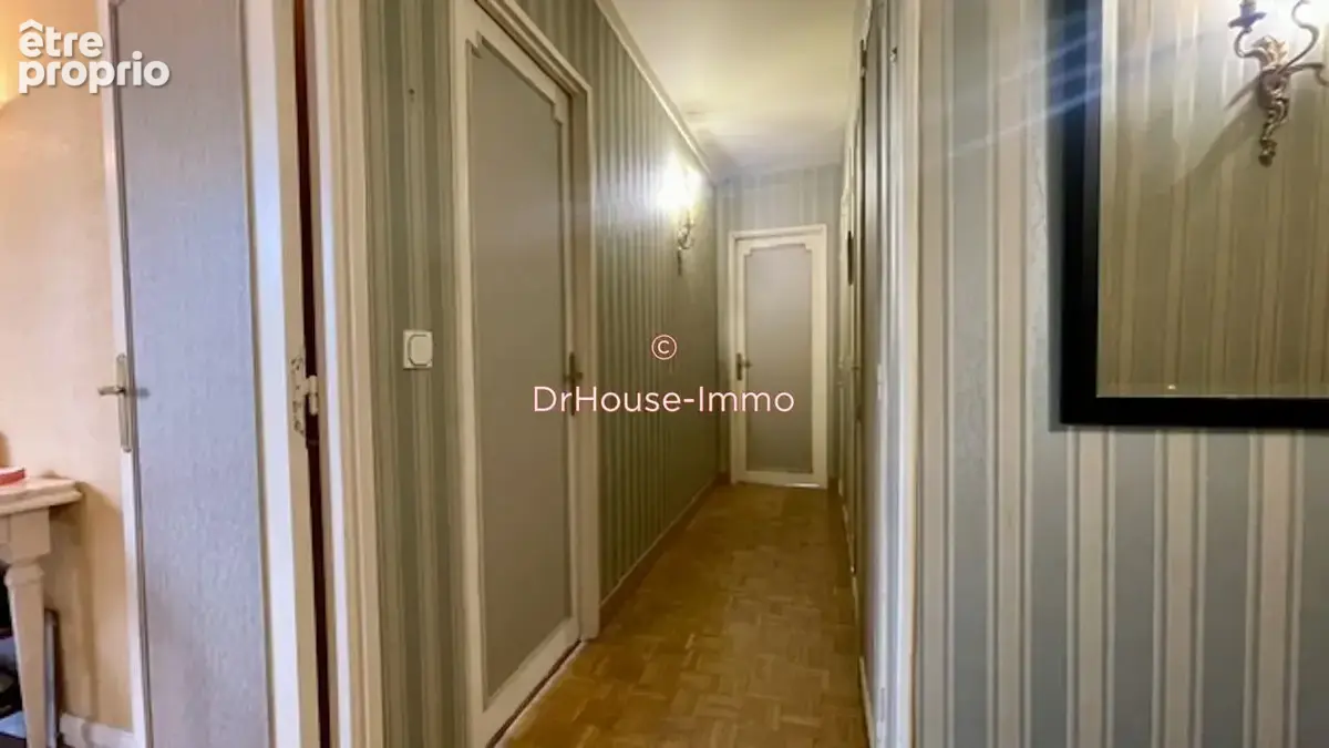 Appartement 5 pièces 109 m² à vendre à Le Raincy (93340) - photo 6