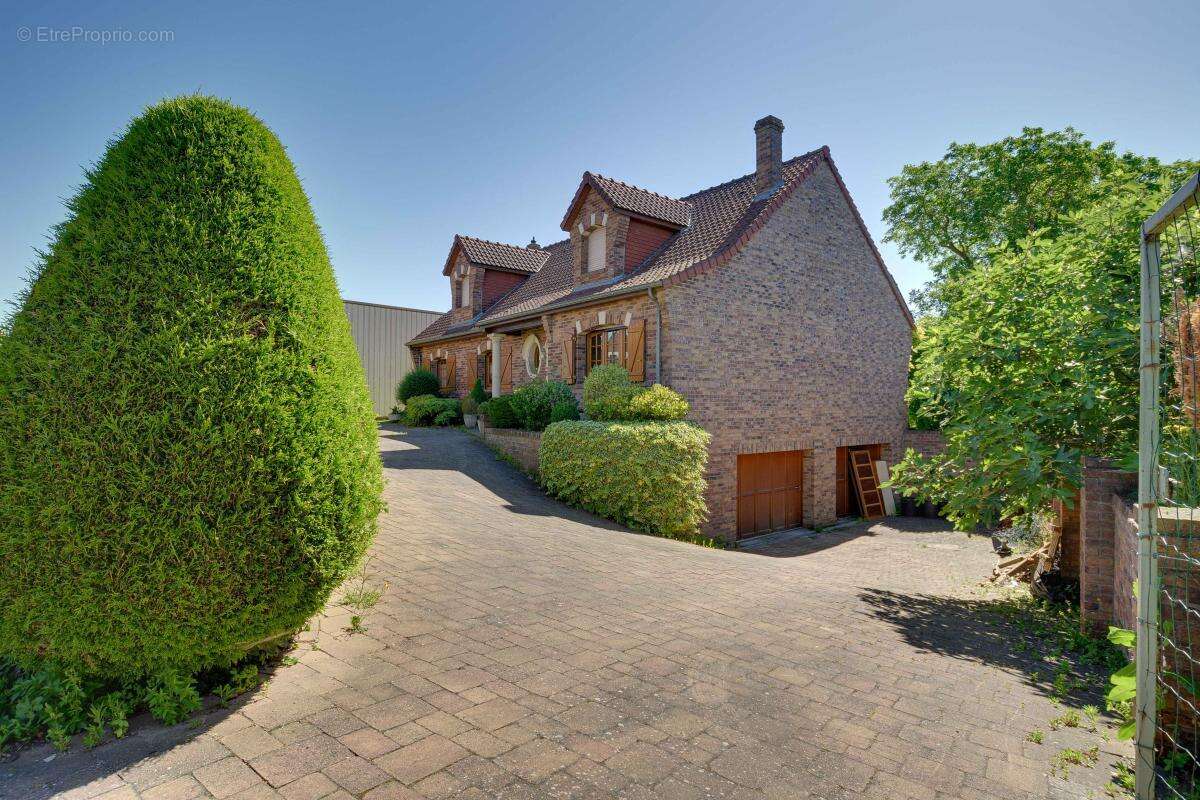 Maison 171 m² à Arleux  - photo 8