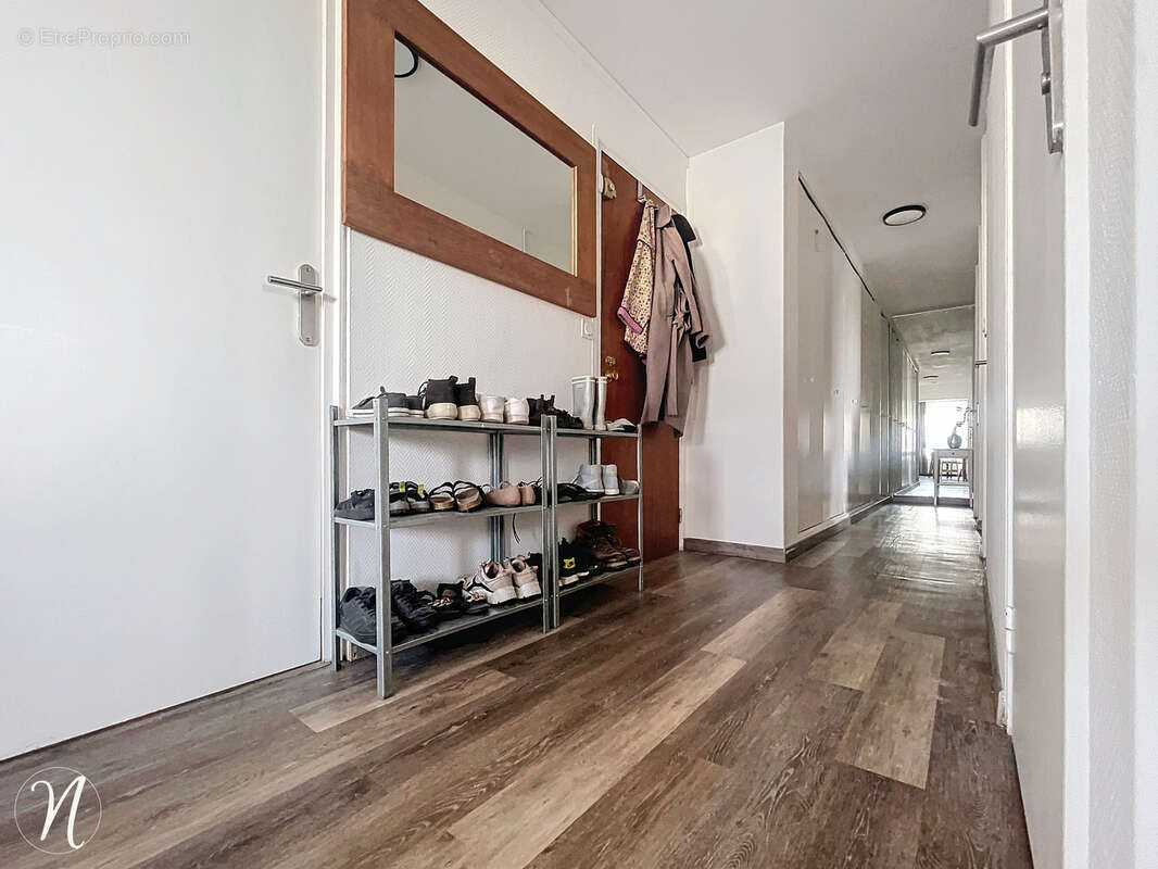 Appartement à OULLINS
