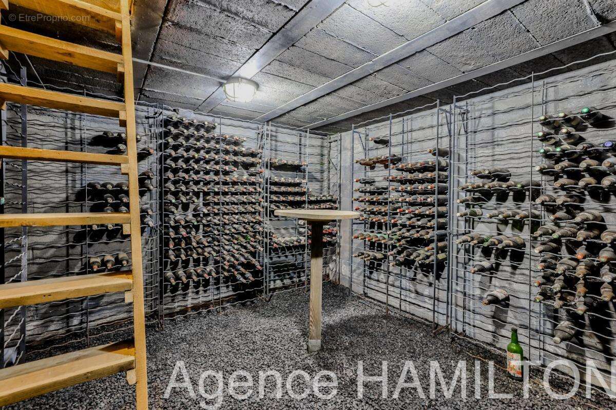 Maison à L&#039;ETANG-LA-VILLE