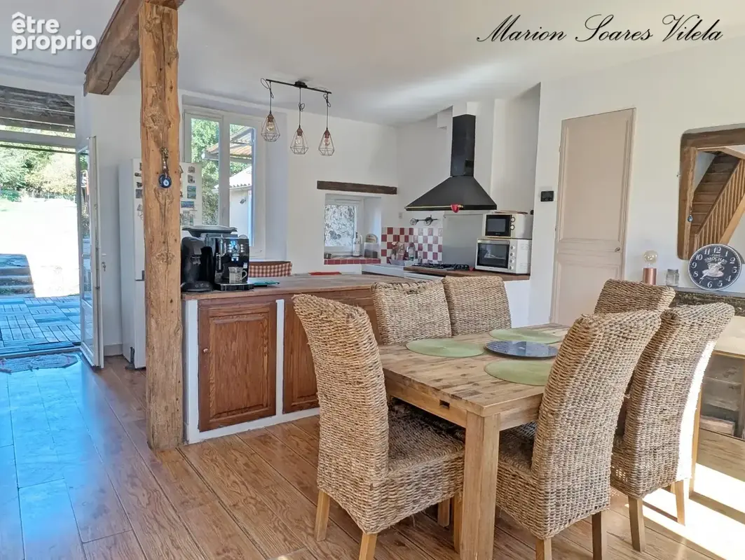 Ozouer-le-voulgis – du charme, de beaux volumes, 4 chambres et un jardin - photo 2