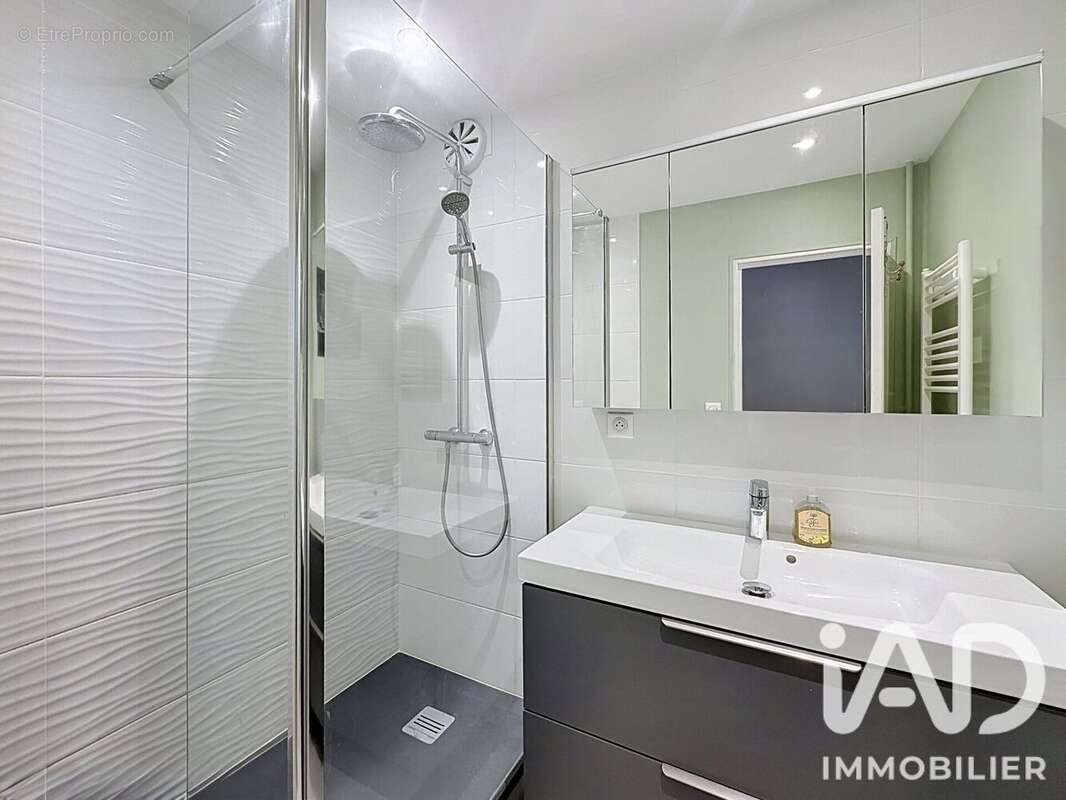 Photo 9 - Appartement à VERRIERES-LE-BUISSON