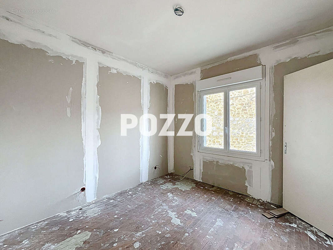 Appartement à SAINT-HILAIRE-DU-HARCOUET