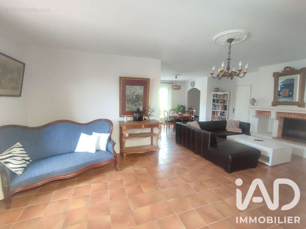 Photo 3 - Maison à BRESSOLS