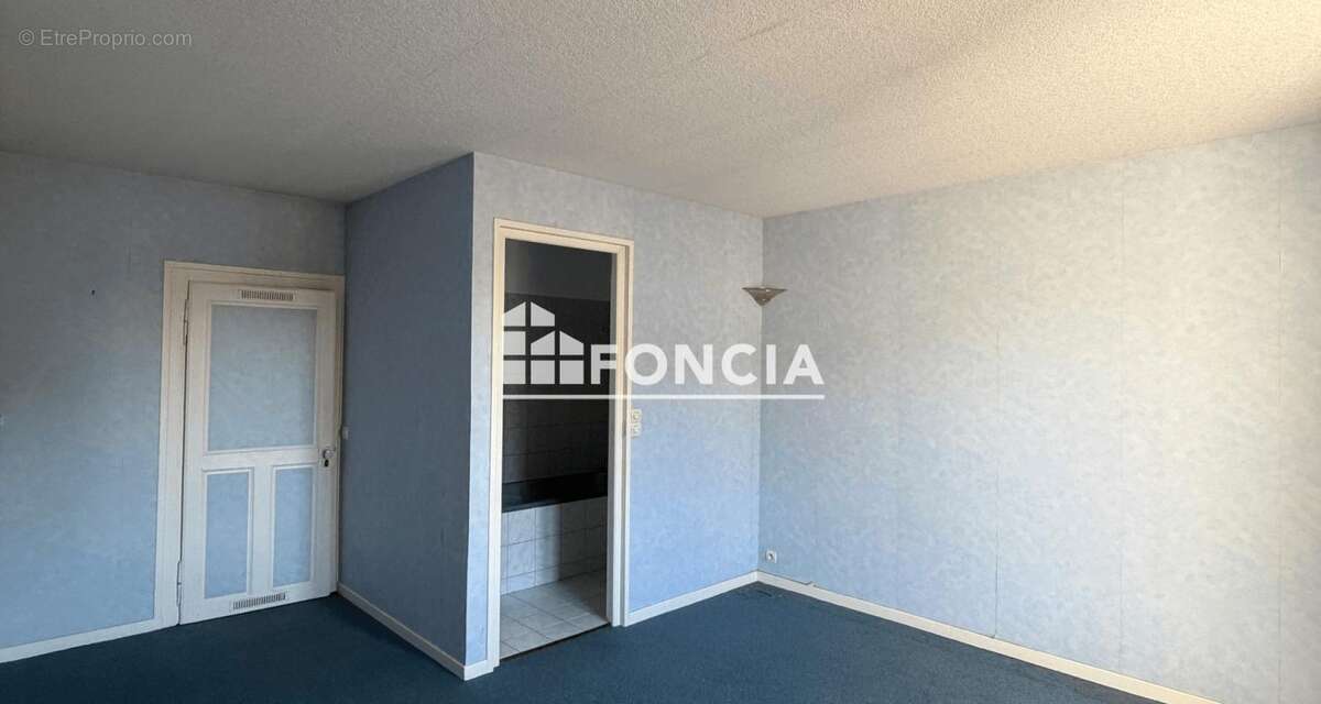 Maison à SAVIGNE-L'EVEQUE