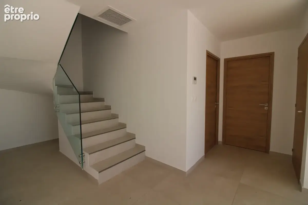 VILLA RT 2020 de 160 m2 sur terrain 430 m2. - photo 15