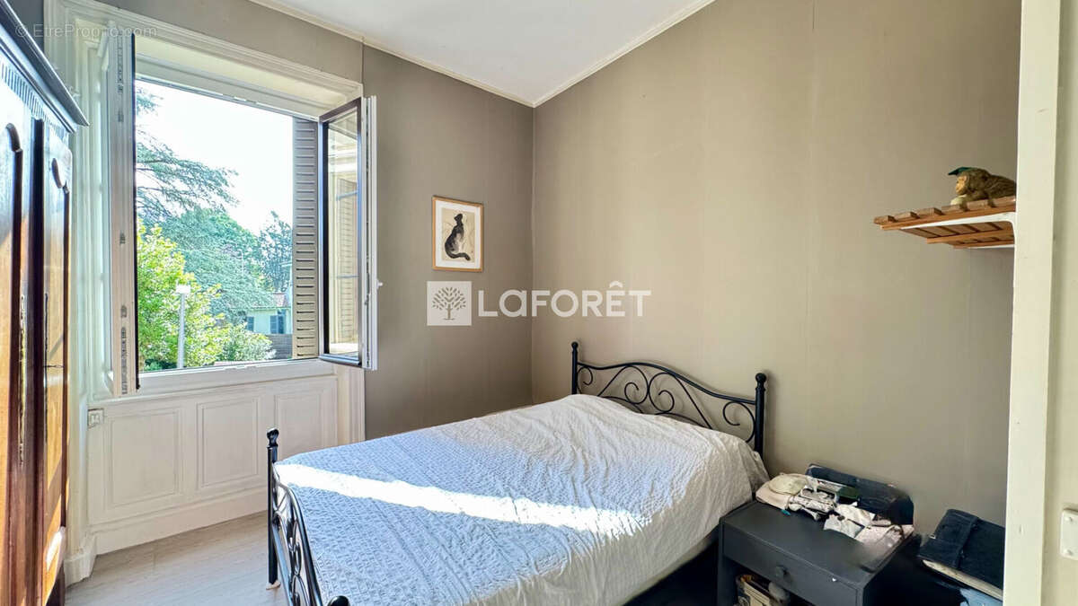 Appartement à LYON-5E