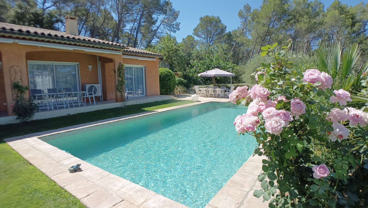 Maison à DRAGUIGNAN