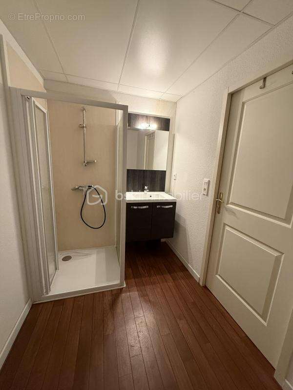 Appartement à LE RHEU