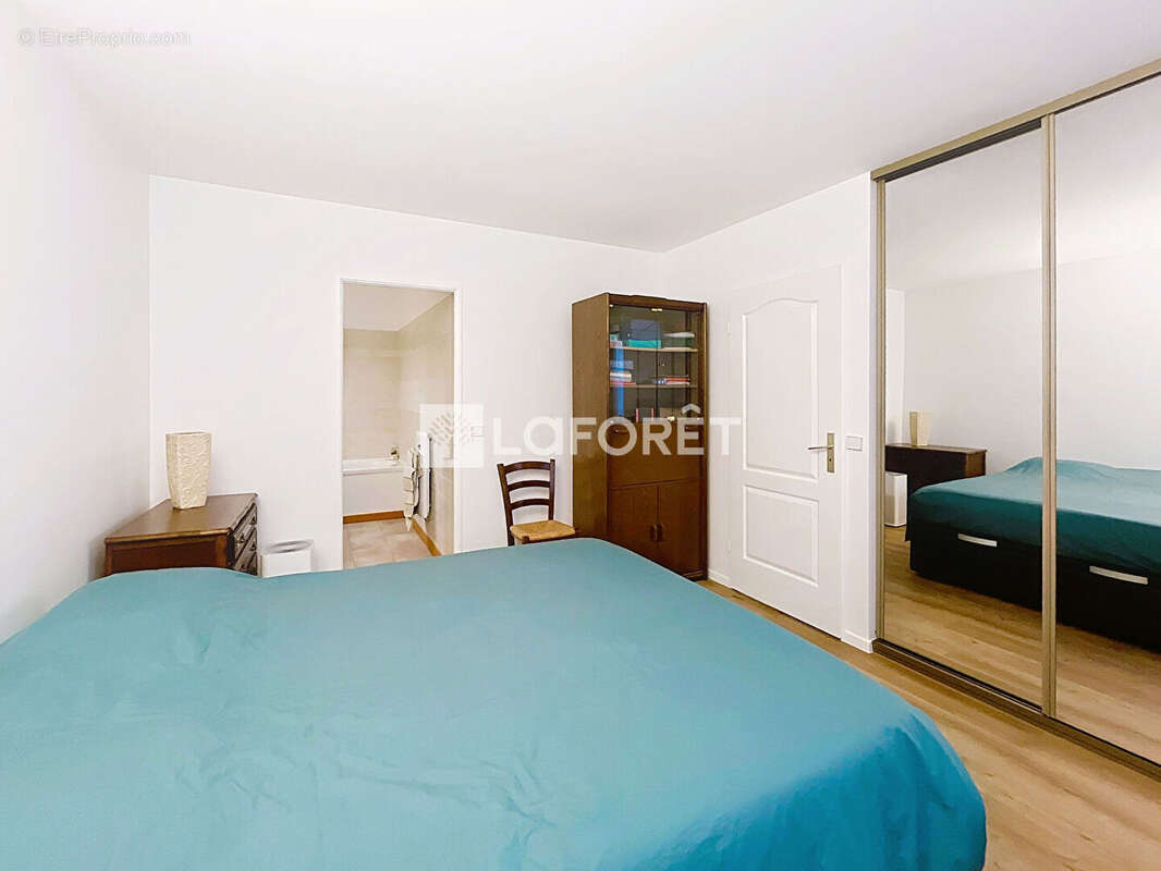 Maison à MORAINVILLIERS