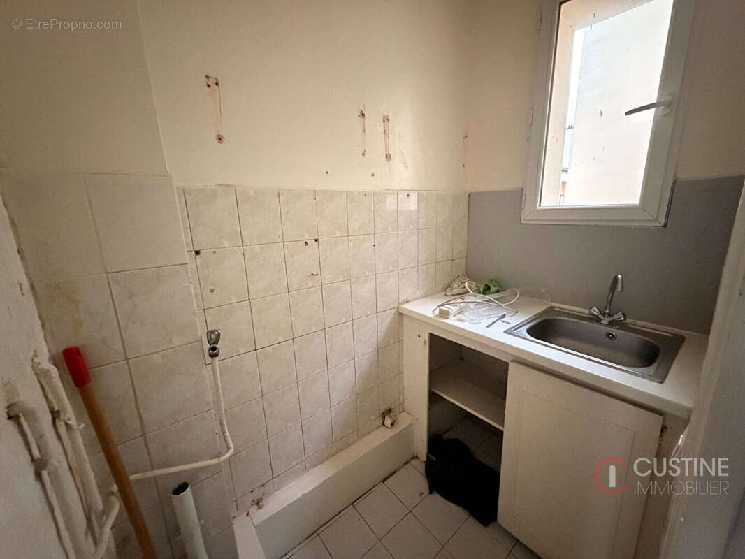 Appartement à PARIS-18E
