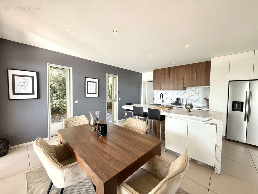 Appartement à SARI-SOLENZARA