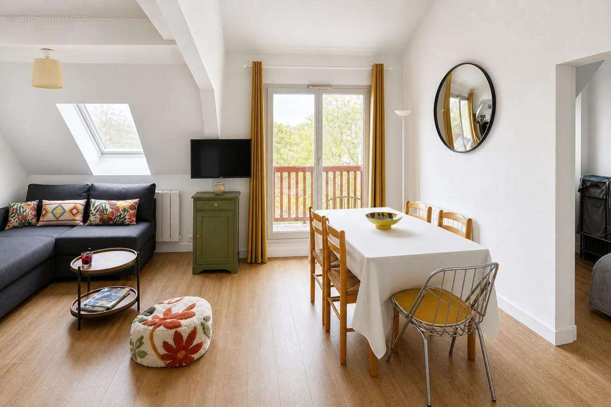 Duplex lumineux avec balcon et parking à Tourgéville – Résidence - photo 3
