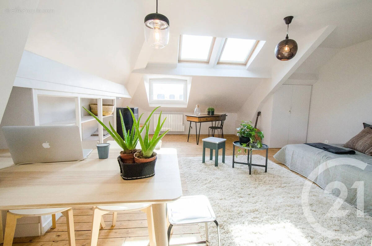 Appartement à PARIS-12E