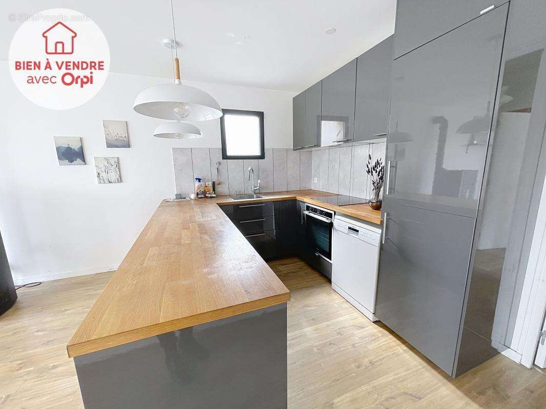 Maison à OINVILLE-SUR-MONTCIENT