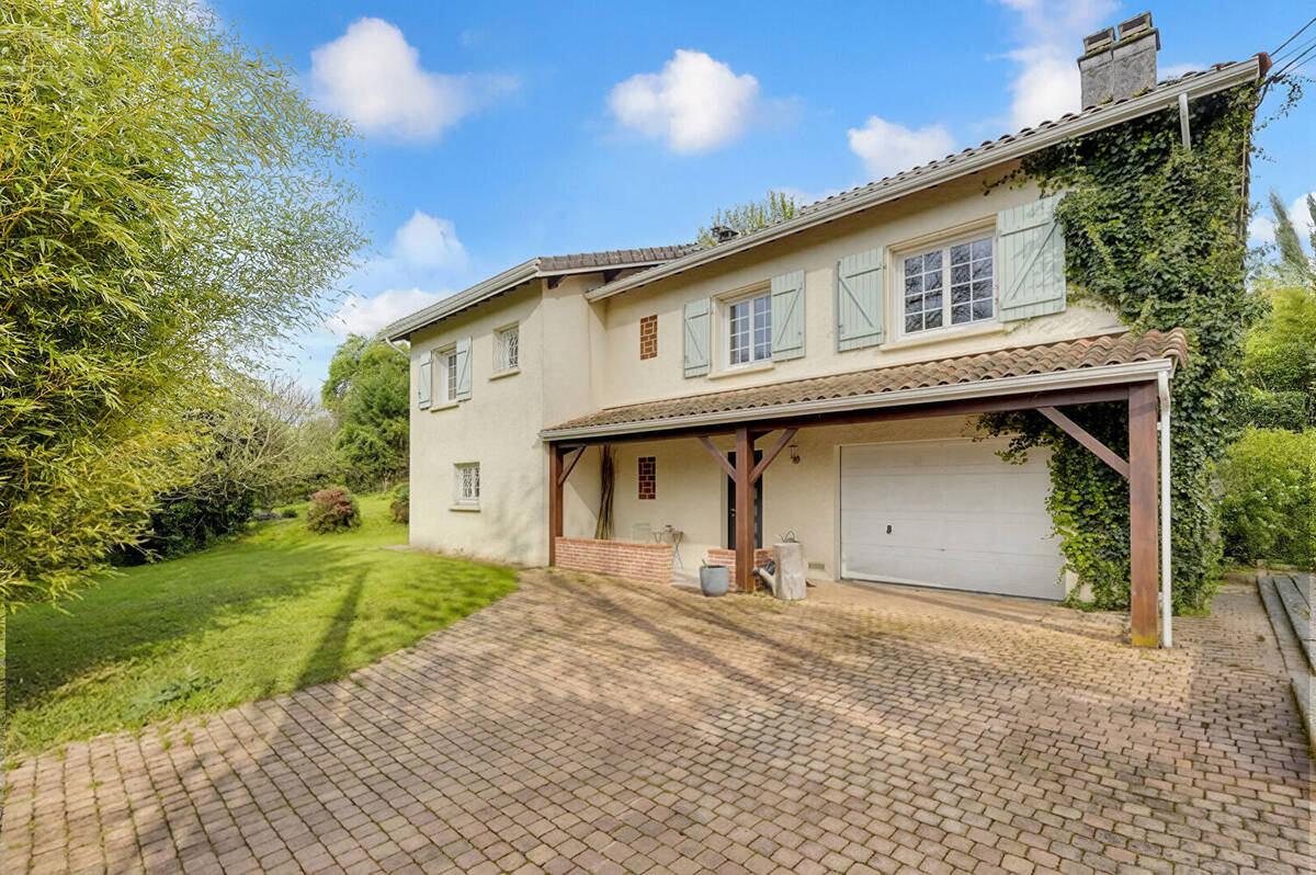 Maison à MONDONVILLE