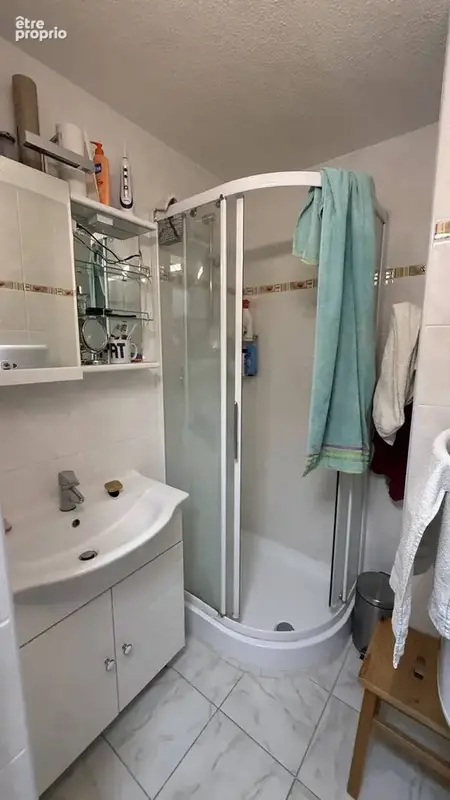 Viager Occupé – Duplex lumineux avec mezzanine + Garage PMR à Fréjus Plage - Homme de 71 ans - photo 9