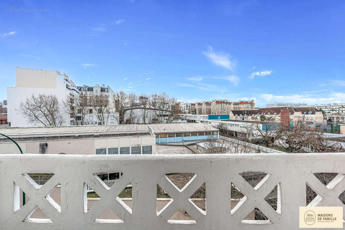 Appartement à COLOMBES
