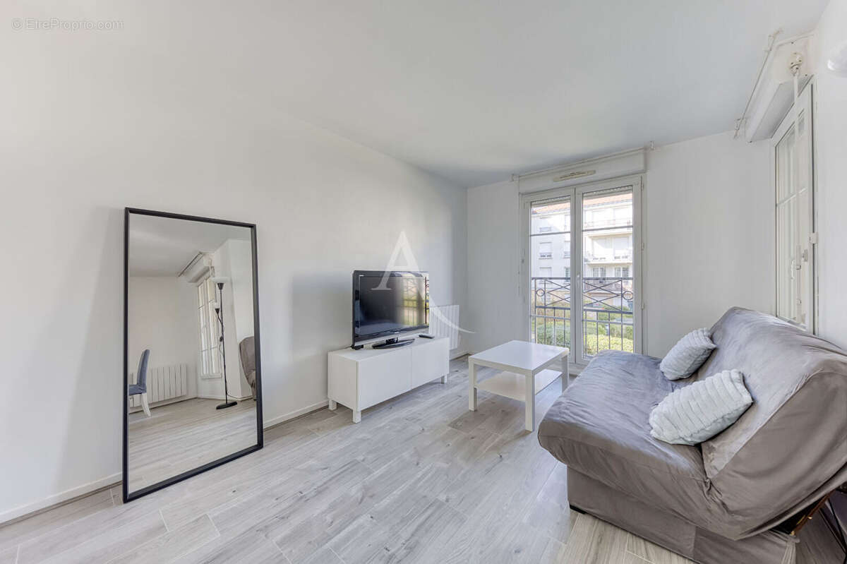 Appartement à BUSSY-SAINT-GEORGES