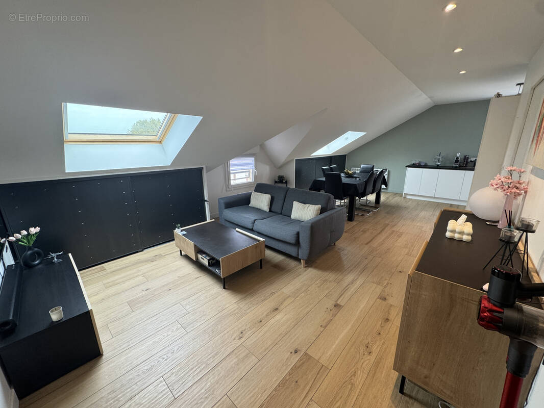 Appartement à VILLETTE-D&#039;ANTHON