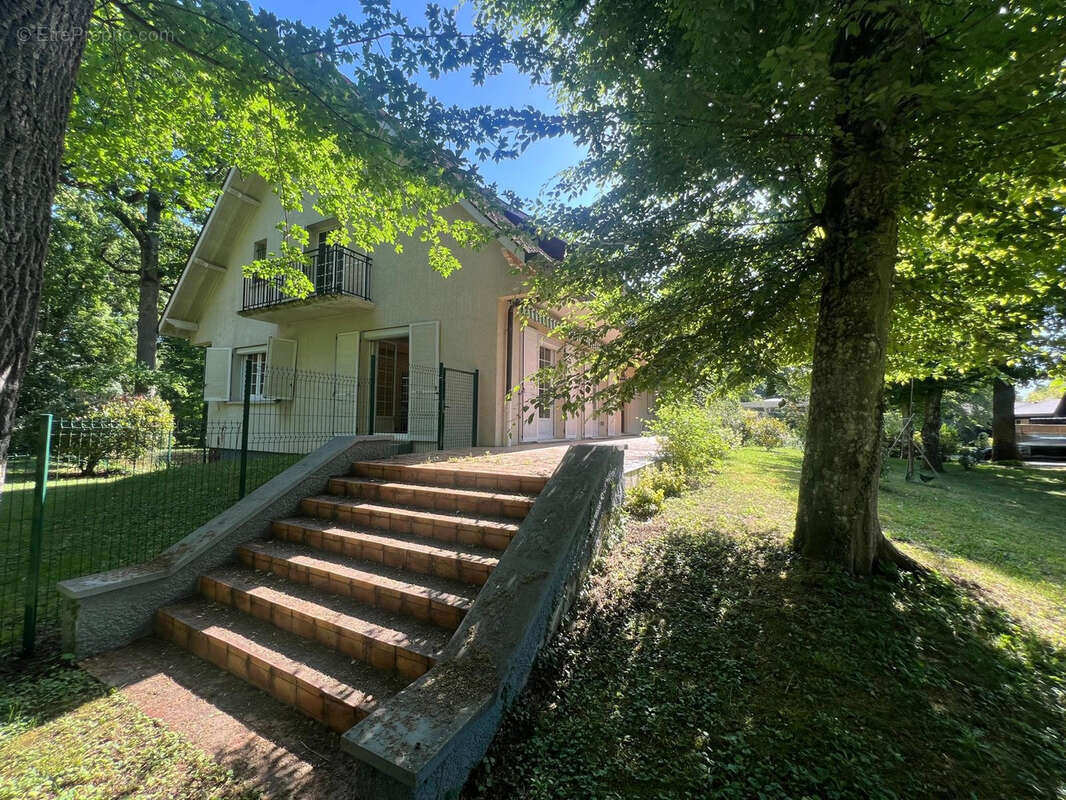 Chevigny Saint Sauveur 'Bois du Roy' - Maison 7 pièces 284m2 - photo 10