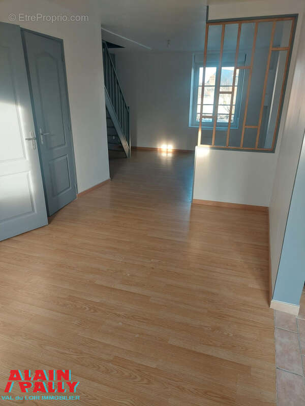 Appartement à CLOYES-SUR-LE-LOIR
