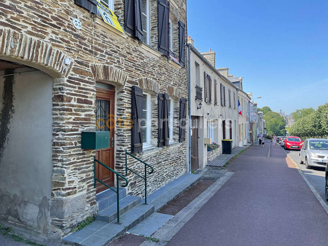 Maison  en pierres Balleroy 4 pièce(s) 73 m2 avec dépendances et jardin - photo 2