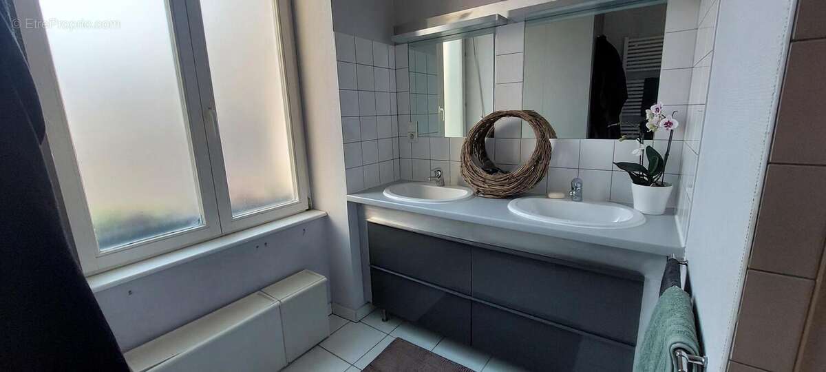 20250114_104857 - Appartement à REMIREMONT