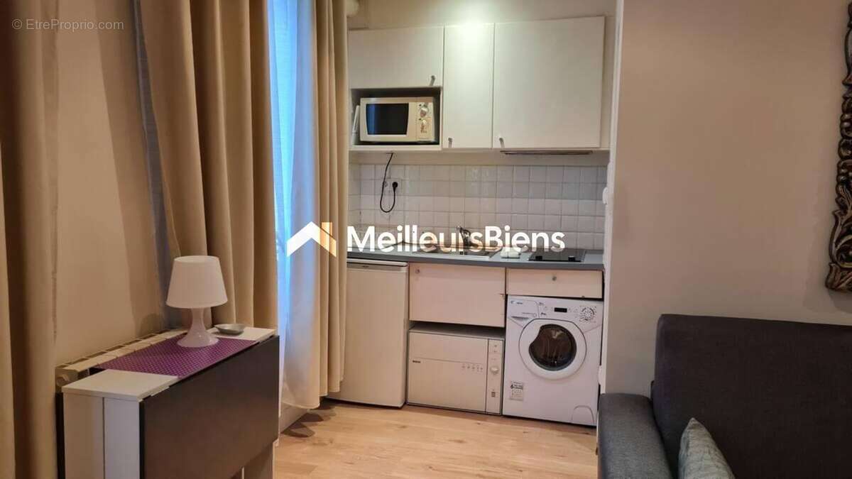 Appartement à PARIS-6E