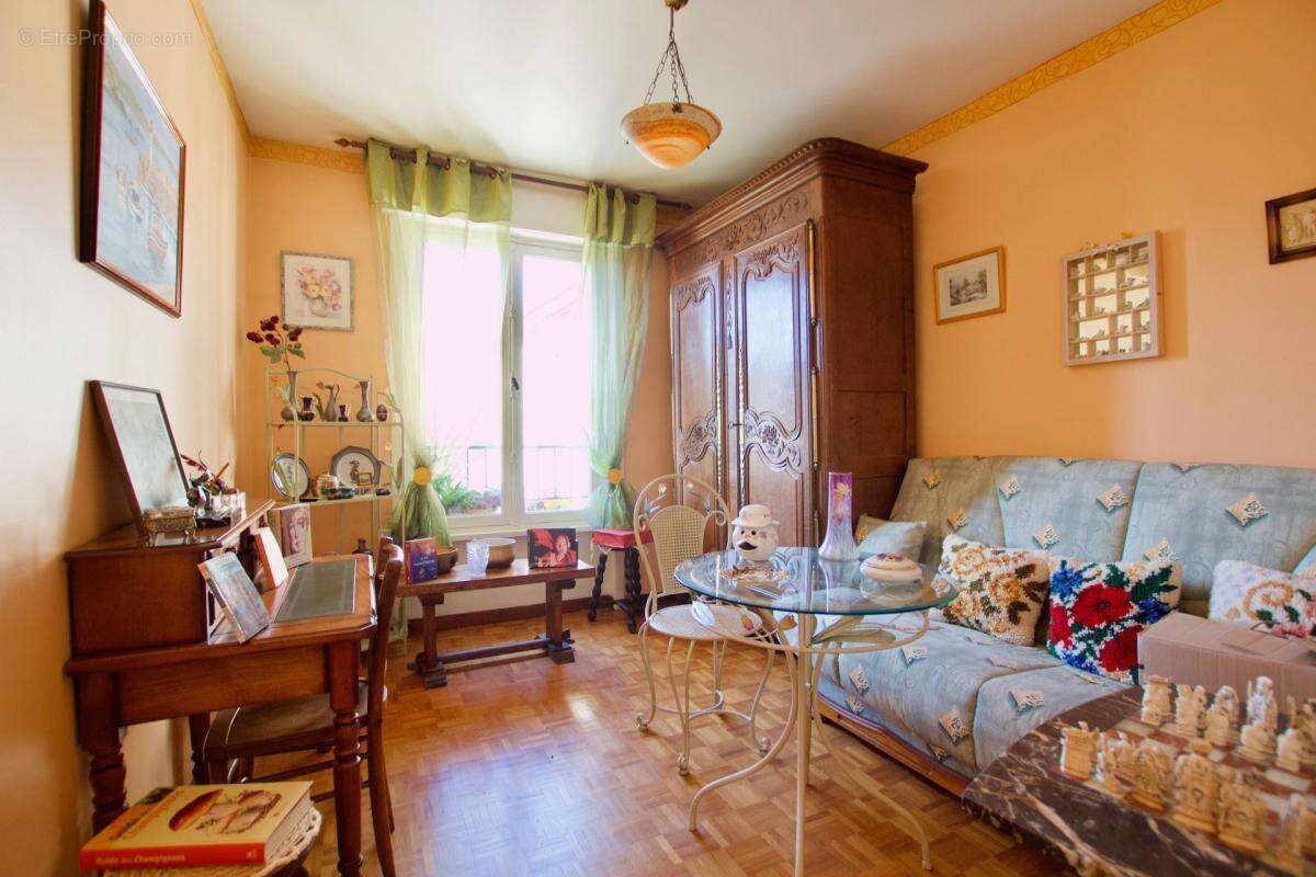 Appartement à DINAN