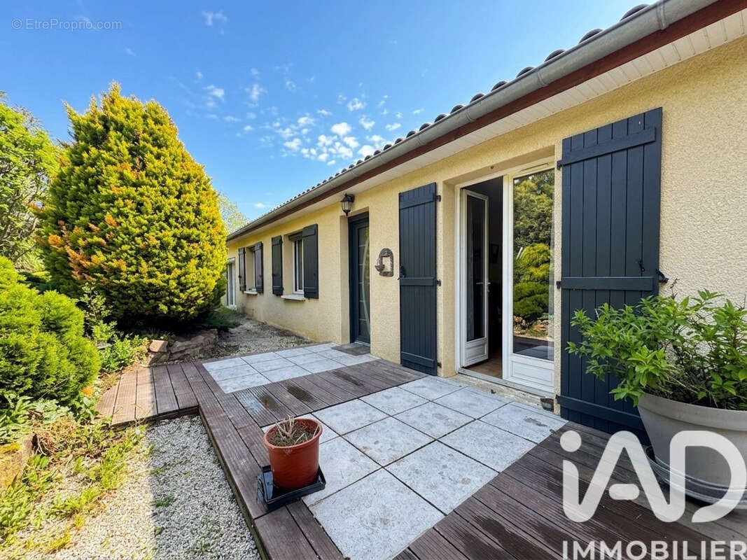 Maison 120 m² à Luriecq  - photo 8