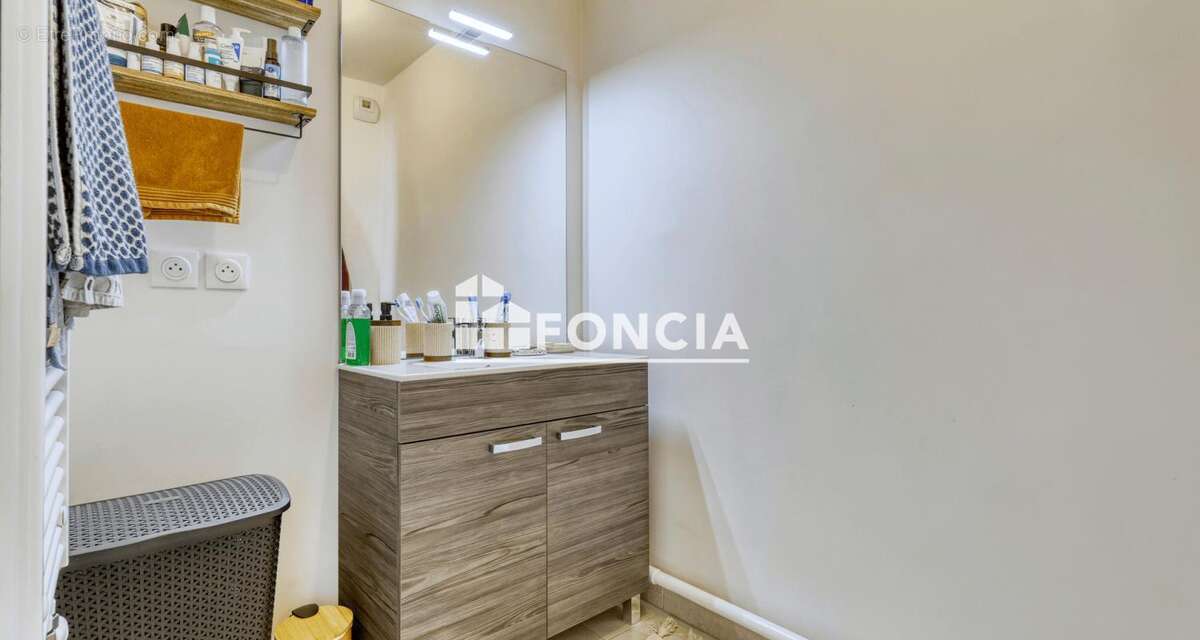 Investisseurs, ne manquez pas cette opportunité ! Situé au cœur du très recherché Triangle d'Or du Plessis-Trévise - photo 9