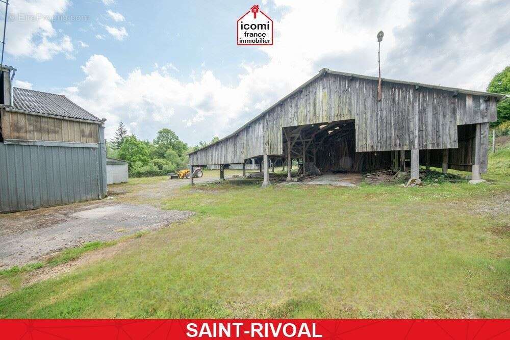 Maison à SAINT-RIVOAL