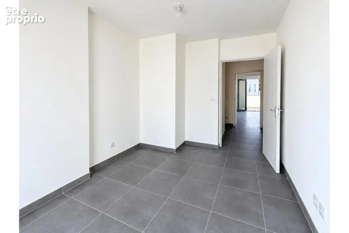 Appartement T3 de 64m² à Seyne-sur-Mer - photo 5