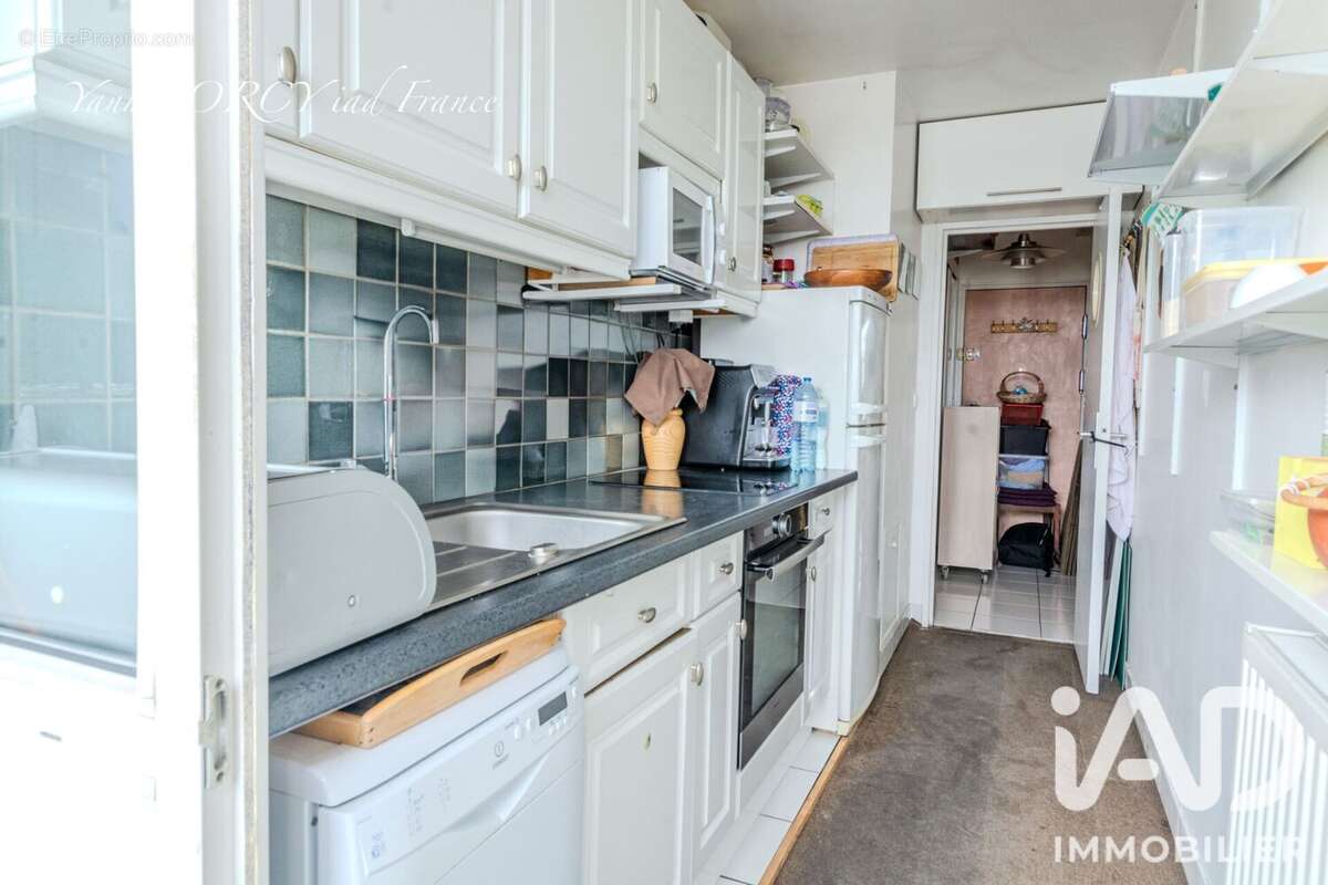 Photo 4 - Appartement à PARIS-18E