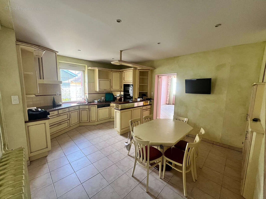 Maison à LOUVIGNE-DE-BAIS