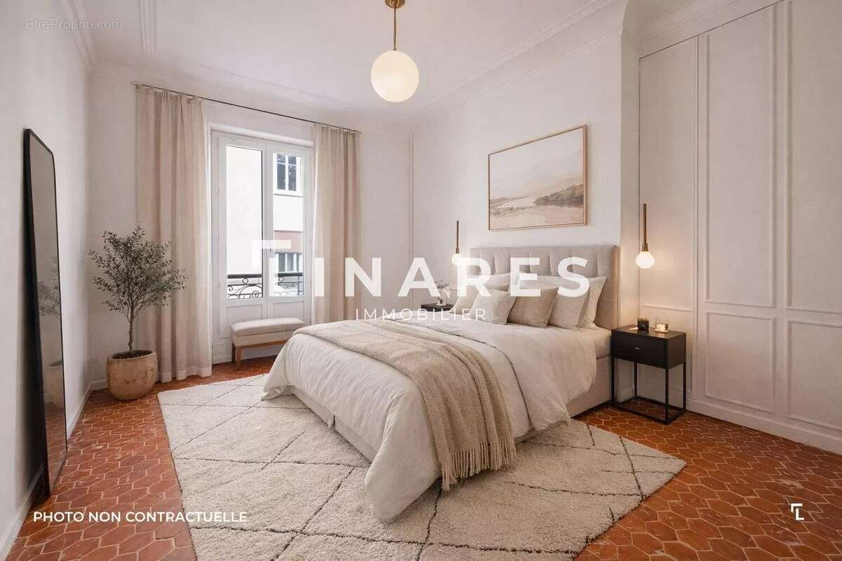 Appartement à MARSEILLE-1E