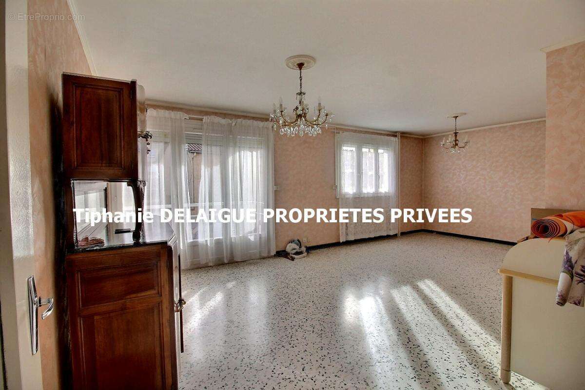 Appartement à LA RICAMARIE