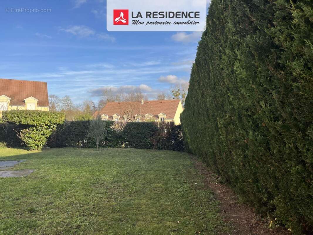 Maison à SAINT-OUEN-L'AUMONE