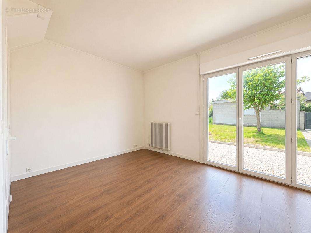 Maison Vicq Sur Nahon 4 pièce(s) 77 m2 - photo 6