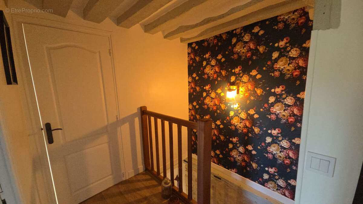Maison à FRENEUSE